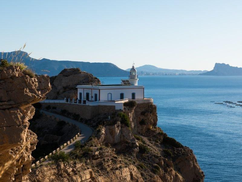 Senderismo_faro_de_albir