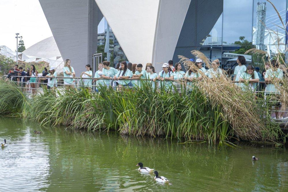 Summer school for teenagers at the Oceanogr&agrave;fic