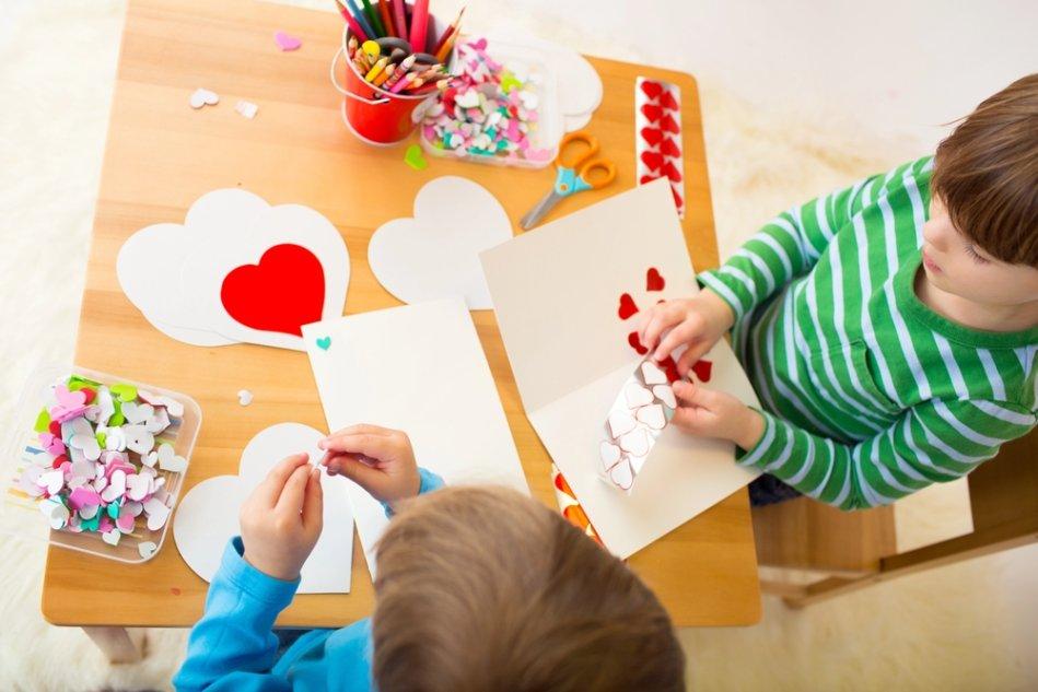 10 manualidades de San Valentín para hacer en familia