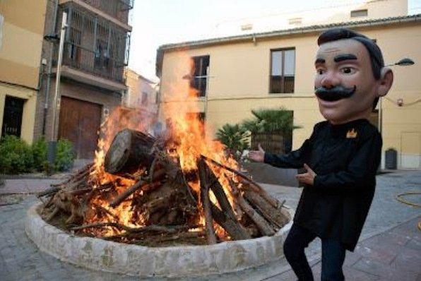 Las Fiestas de Sant Antoni en la Comunitat Valenciana: Tradición y diversión para toda la familia