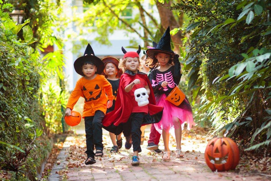 Halloween con niños en la Comunitat Valenciana: escapadas de miedo (pero sin sustos de más)