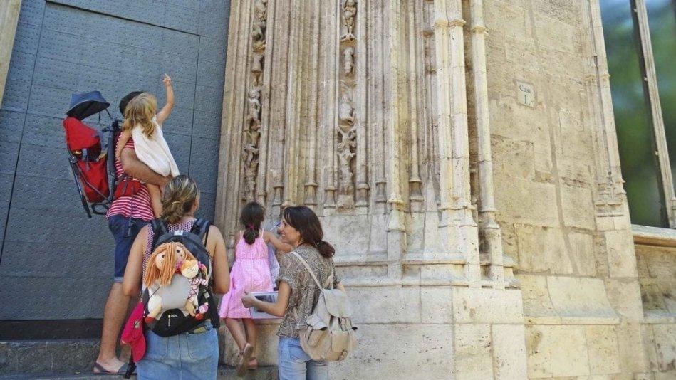 Top cultural activities to enjoy with the family in the Valencian Community