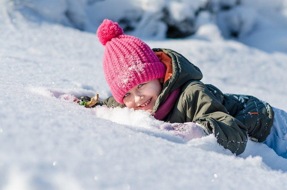 nieve con niños