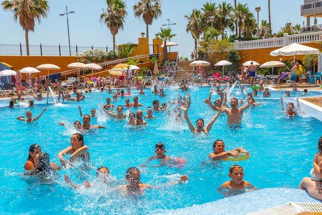 Gran Hotel Pe&ntilde;&iacute;scola en verano