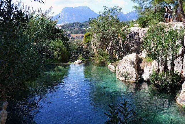 Waterfalls_near_Valencia