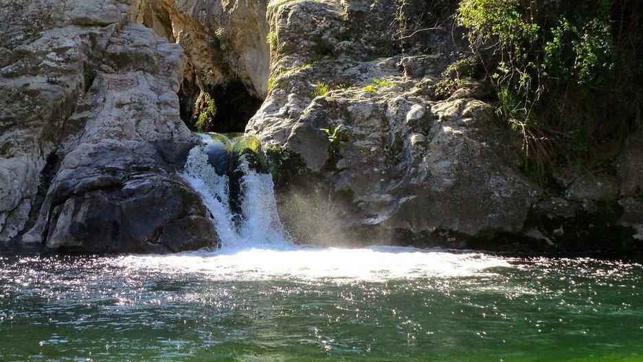 Pou_Clar_Waterfall
